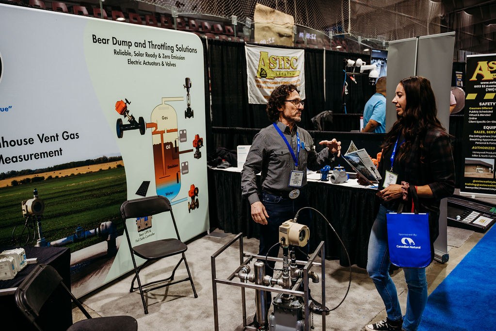 Industry professionals in conversation at the BOAGS show floor