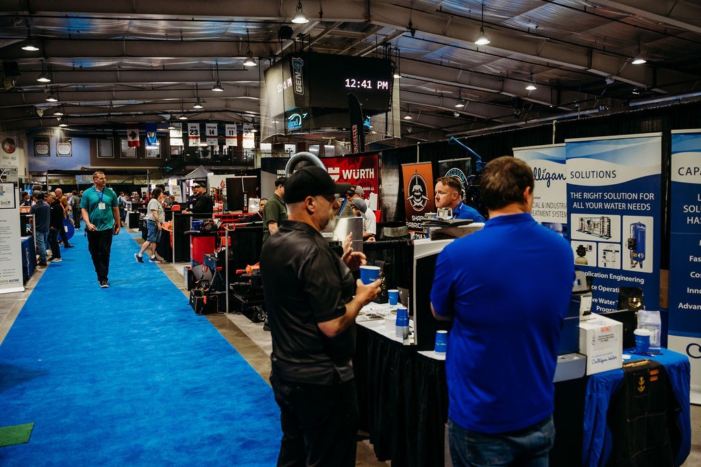 Wide view of the BOAGS show floor